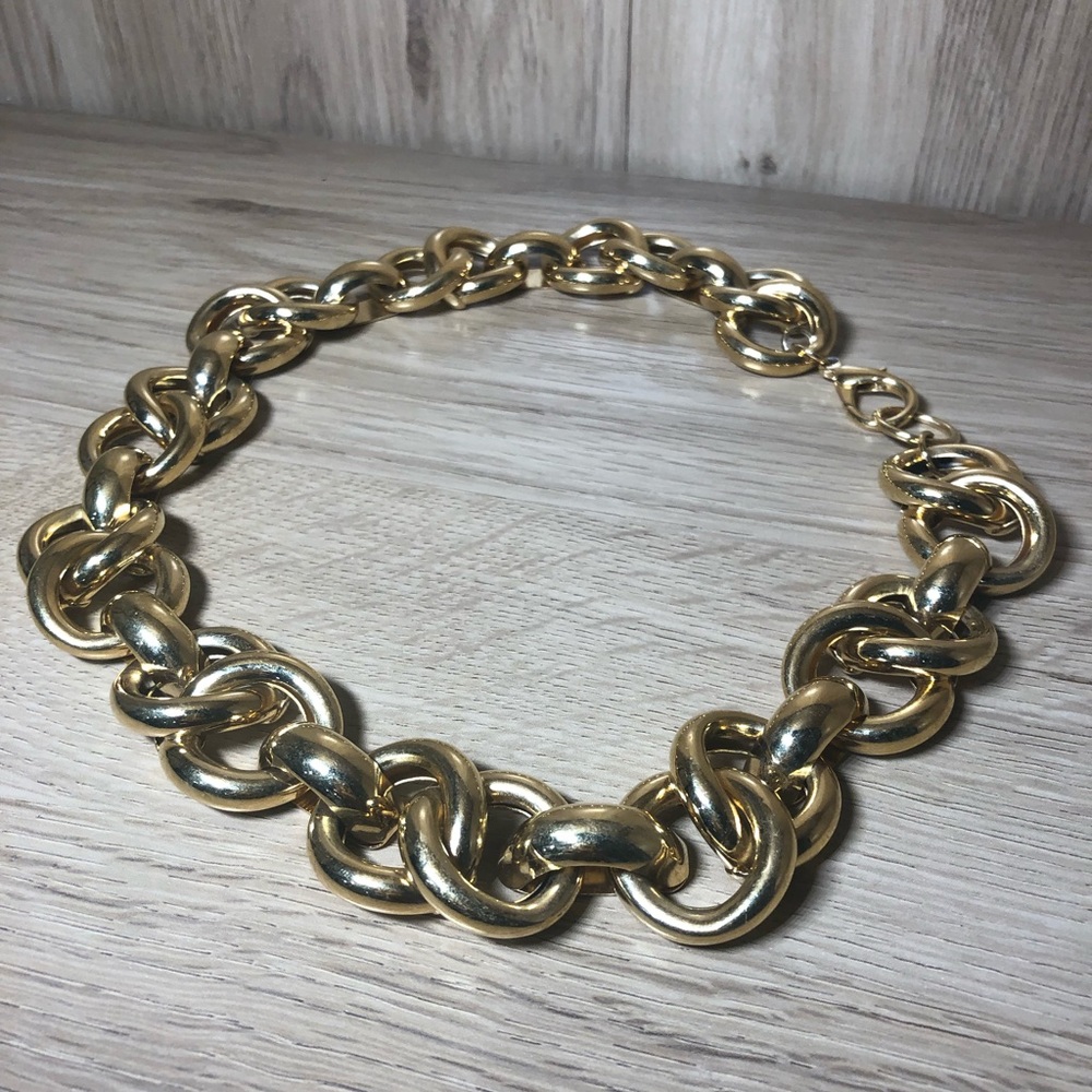 ‼️SOLD‼️ Gold Link Choker